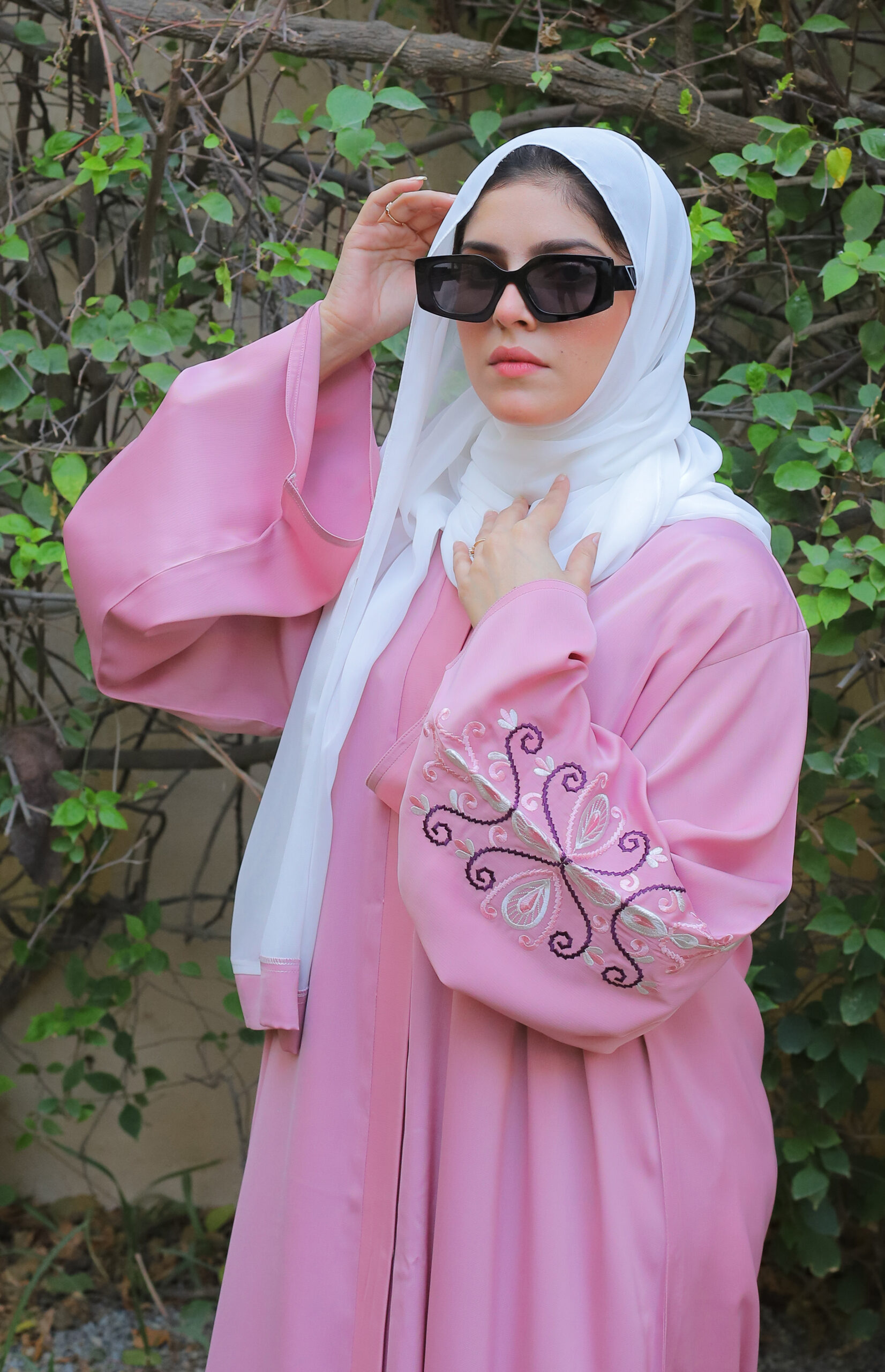 Zobash Embroidered Pink Abaya for Women – Allara